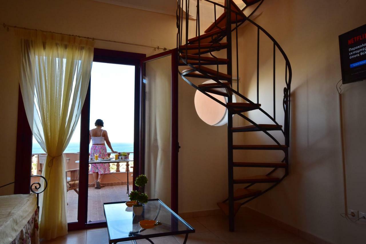 Anais Apartments Megas Limnionas Ngoại thất bức ảnh
